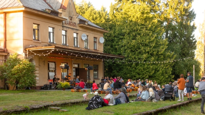 Koncerts Kangaru stacijā